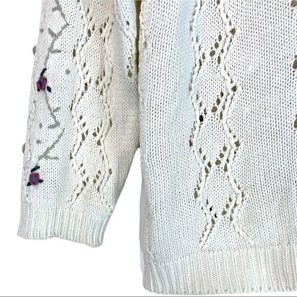 Vintage Northern Traditions Pointelle Knit Floral Embroidered Cardigan - Picture 8 of 11